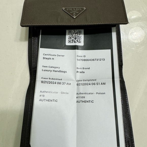 Prada compact wallet - Picture 4 of 4